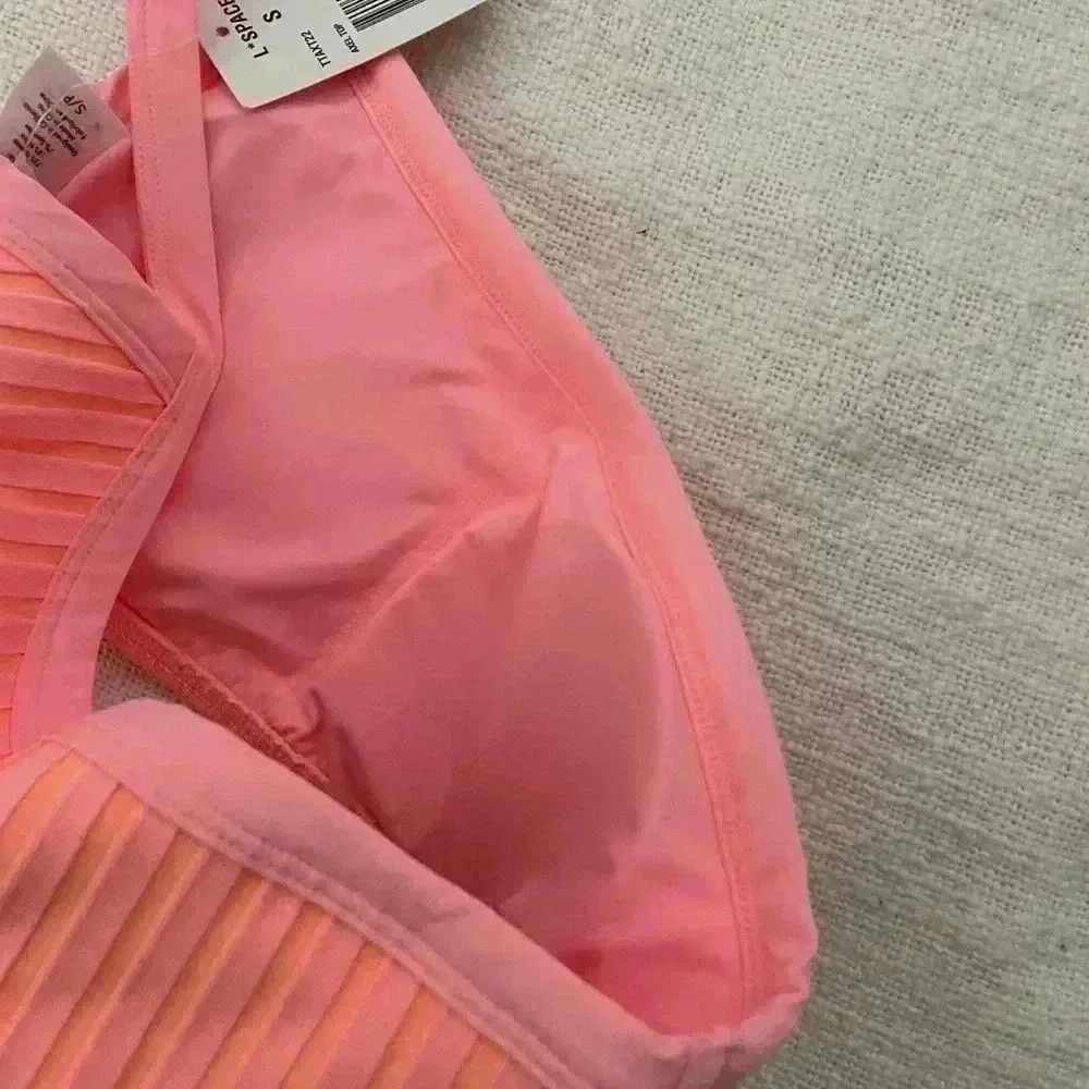 NWT L space Axel‎ bikini top pink size S